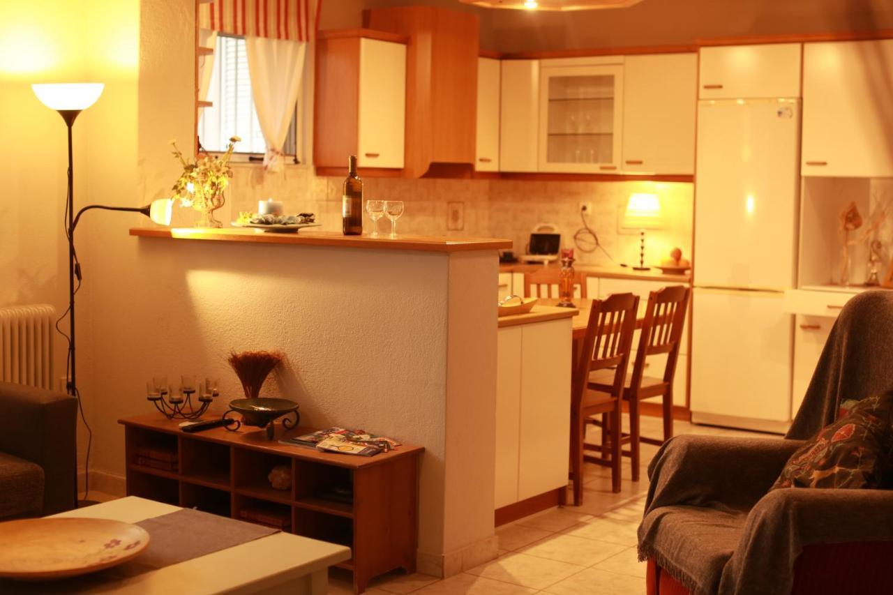 Artemis Apartment,Beach Two-Bedroom Bagian luar foto